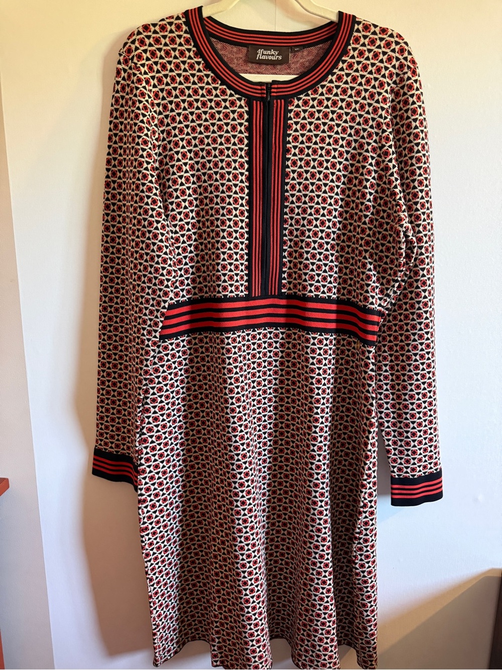 4 Funky Flavours XXL Geometric Knit Dress Retro Mod Zip Front